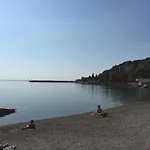 Stazione 8 Gæstehus Aurisina