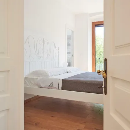 Stazione 8 3* Aurisina