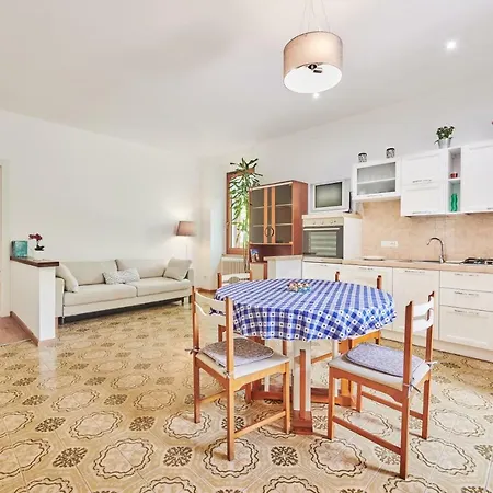 Stazione 8 Guest house Aurisina